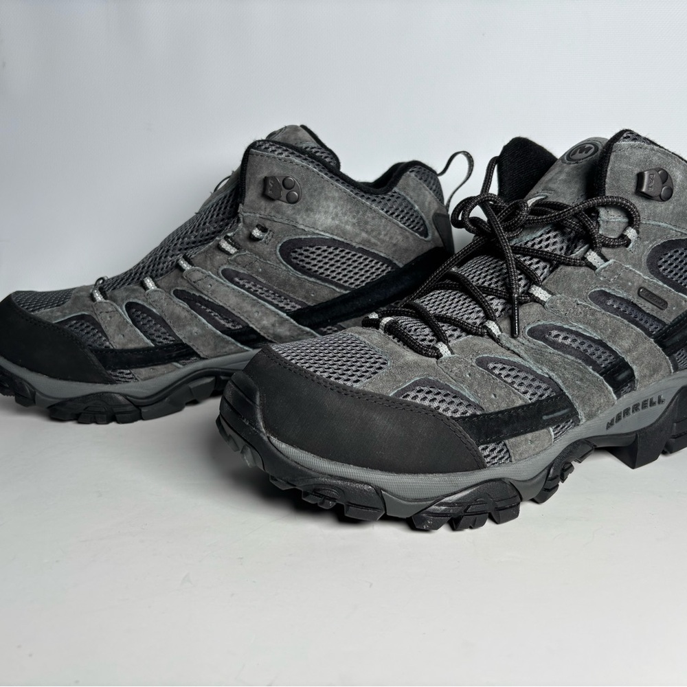 Merrell Moab Gray and Black hiking shoes with Rugged Design